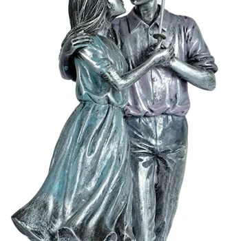 Love Couple statue